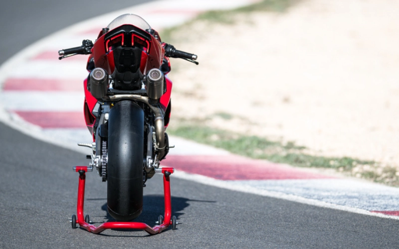 Ducati Panigale V2